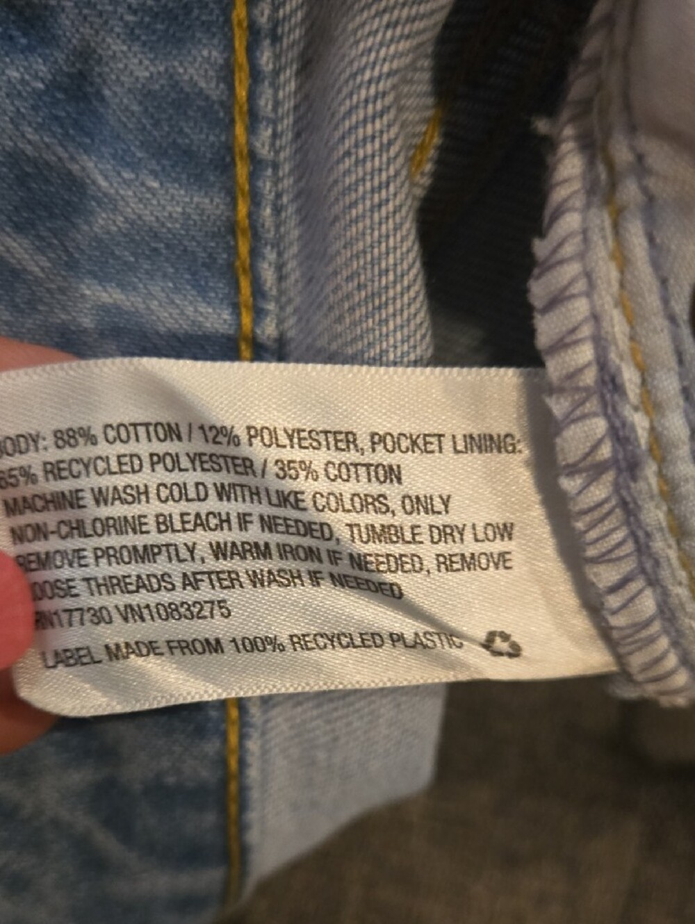 Universal Thread Light Blue Wide Leg Frayed Hem. Boyfriend Jeans - Picture 4 of 6